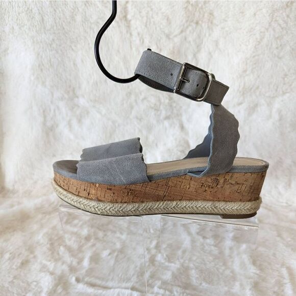 Marc Fisher Leather Sandals Dusty Blue Scallop Platform Espadrille Sandal Size 6 - Picture 2 of 8